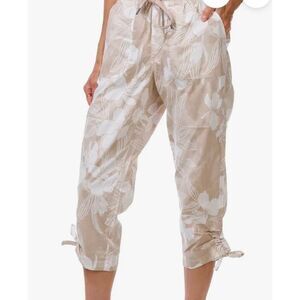 Dash women’s tan floral print Capri pants Y2K PL
